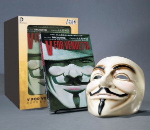 V-For-Vendetta_Book-and-Mask-Set