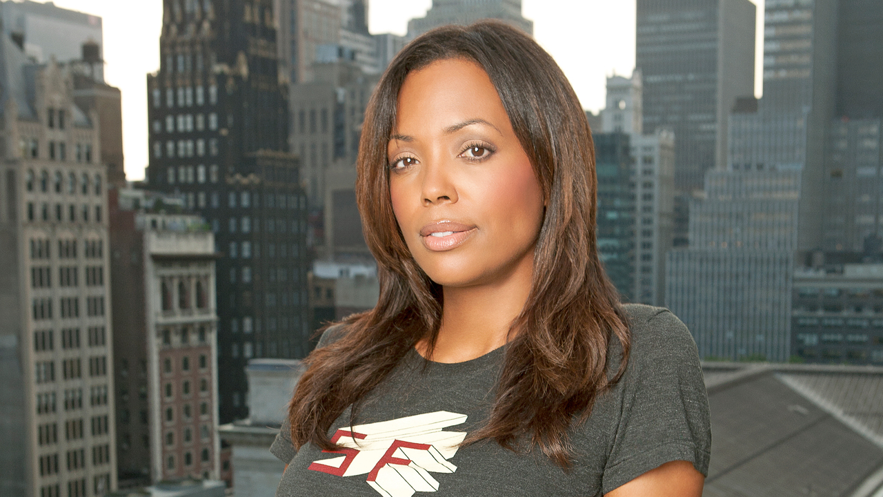 5 Questions with Aisha Tyler G33KPRON Bringing you the